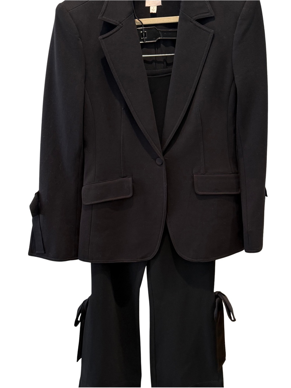Cinq à Sept Black Tie-Sleeve Blazer & Cropped Bow-Hem Pants Suit Set – Size 4 –